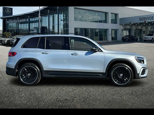 2025 Mercedes-Benz GLB 250