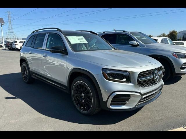 2025 Mercedes-Benz GLB 250