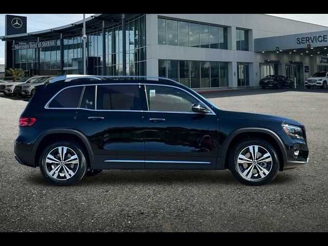 2025 Mercedes-Benz GLB 250