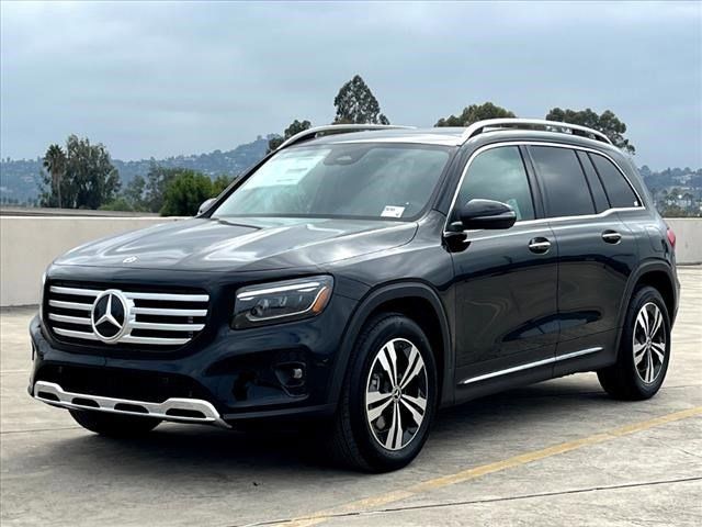 2025 Mercedes-Benz GLB 250