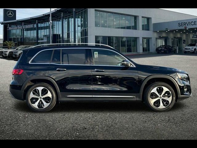 2025 Mercedes-Benz GLB 250