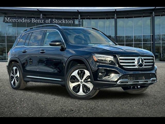 2025 Mercedes-Benz GLB 250