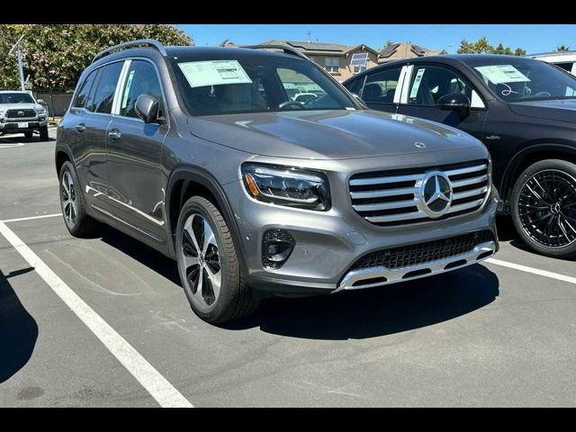 2025 Mercedes-Benz GLB 250