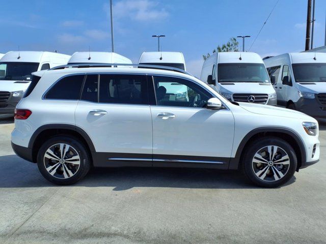 2025 Mercedes-Benz GLB 250