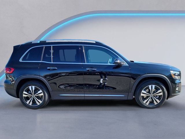 2025 Mercedes-Benz GLB 250