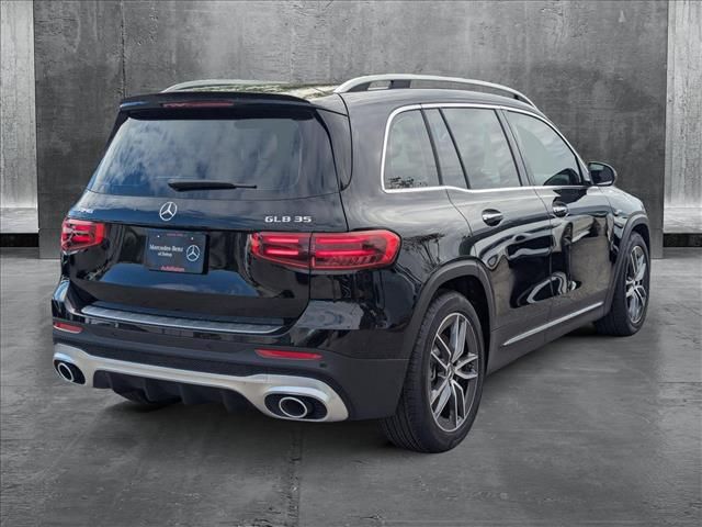 2025 Mercedes-Benz GLB AMG 35