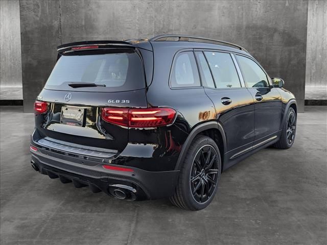 2025 Mercedes-Benz GLB AMG 35