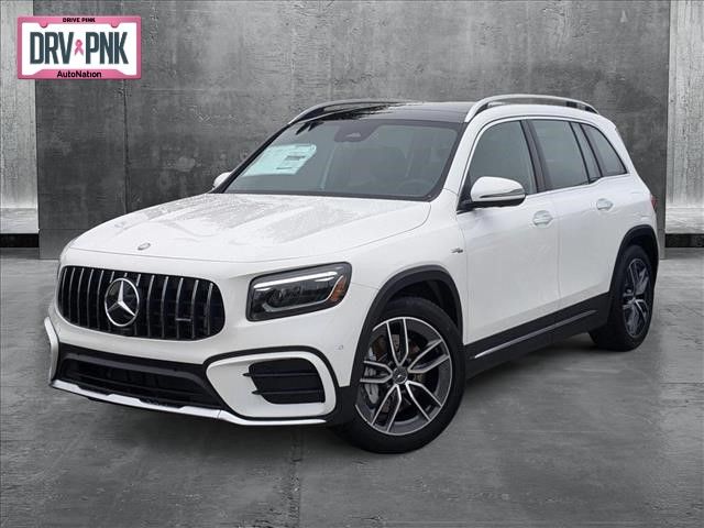 2025 Mercedes-Benz GLB AMG 35