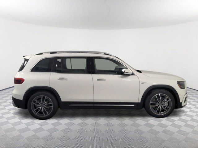 2025 Mercedes-Benz GLB AMG 35