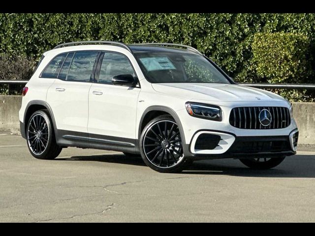 2025 Mercedes-Benz GLB AMG 35