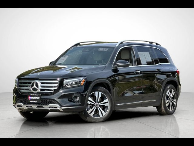 2025 Mercedes-Benz GLB 250