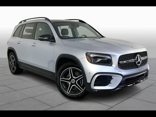 2025 Mercedes-Benz GLB 250