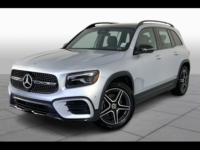 2025 Mercedes-Benz GLB 250