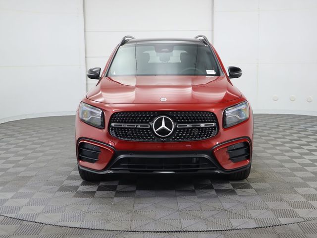 2025 Mercedes-Benz GLB 250