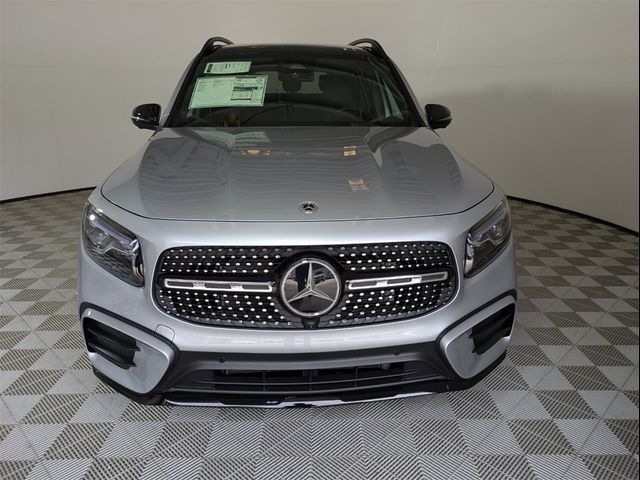 2025 Mercedes-Benz GLB 250