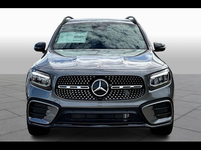 2025 Mercedes-Benz GLB 250