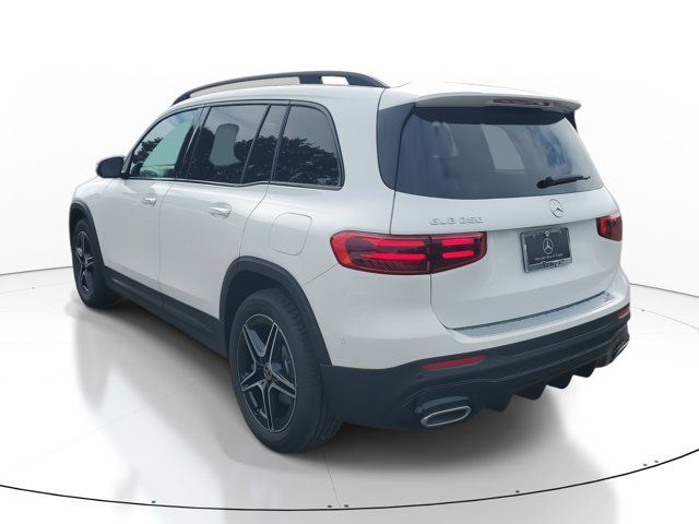 2025 Mercedes-Benz GLB 250