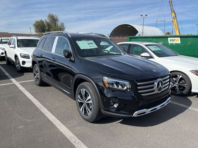 2025 Mercedes-Benz GLB 250