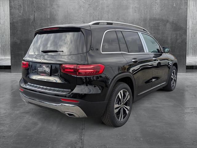 2025 Mercedes-Benz GLB 250