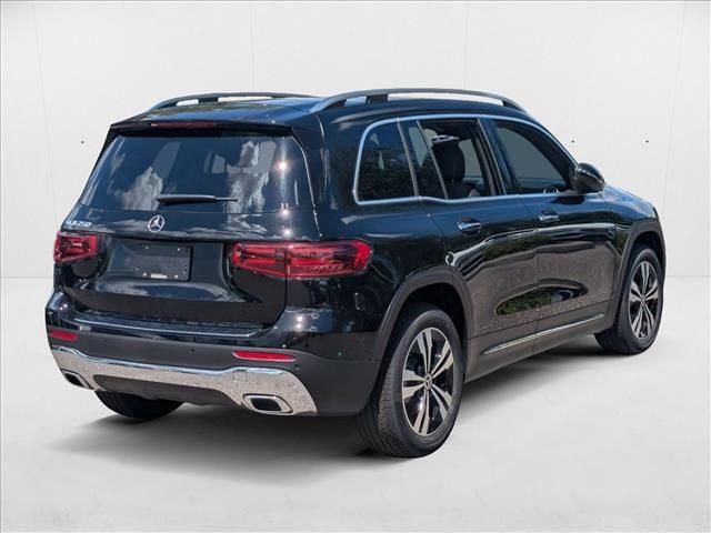 2025 Mercedes-Benz GLB 250