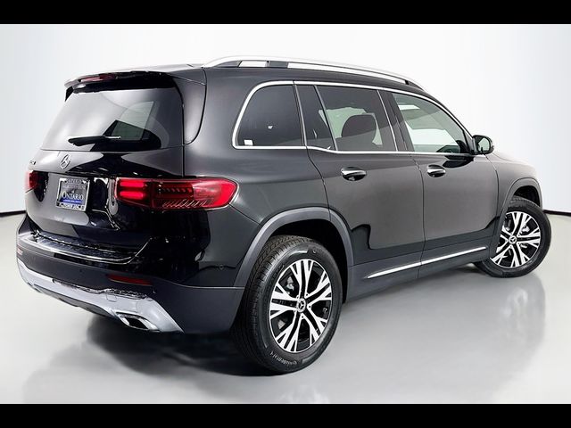2025 Mercedes-Benz GLB 250