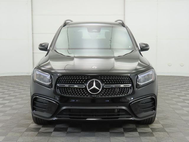 2025 Mercedes-Benz GLB 250