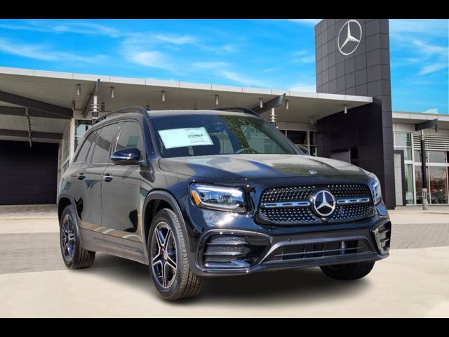 2025 Mercedes-Benz GLB 250