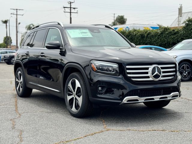 2025 Mercedes-Benz GLB 250