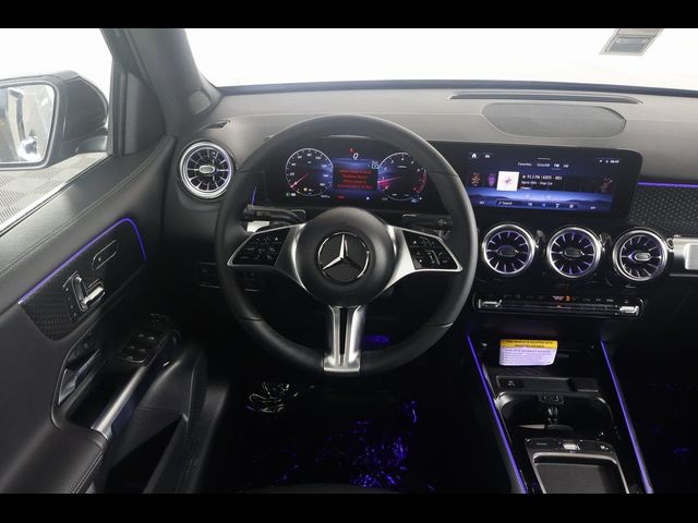 2025 Mercedes-Benz GLB 250