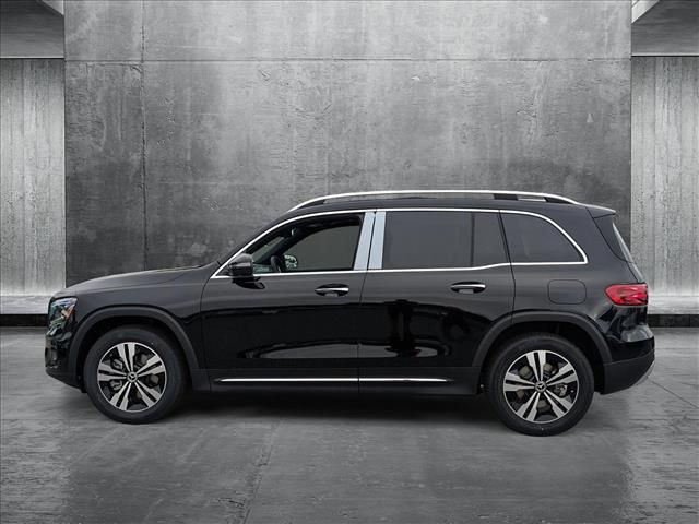 2025 Mercedes-Benz GLB 250