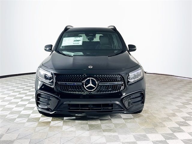 2025 Mercedes-Benz GLB 250