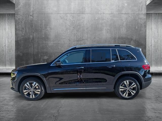 2025 Mercedes-Benz GLB 250