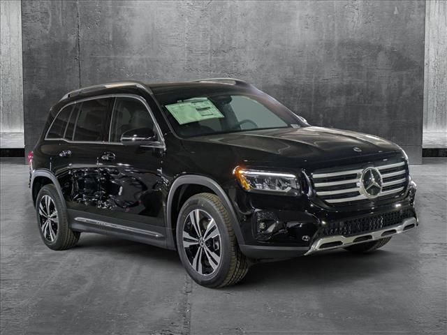 2025 Mercedes-Benz GLB 250