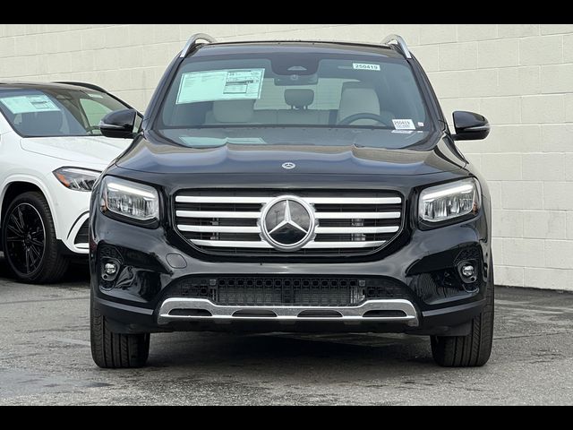 2025 Mercedes-Benz GLB 250