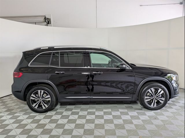 2025 Mercedes-Benz GLB 250