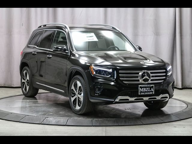 2025 Mercedes-Benz GLB 250