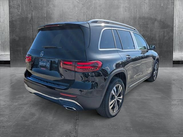 2025 Mercedes-Benz GLB 250