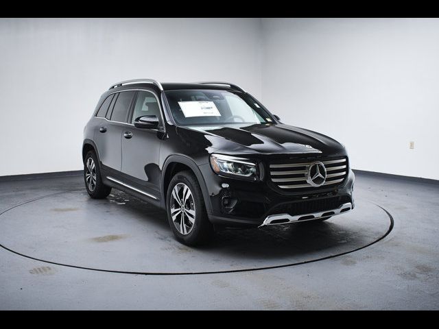 2025 Mercedes-Benz GLB 250