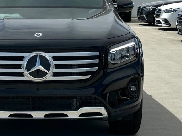 2025 Mercedes-Benz GLB 250