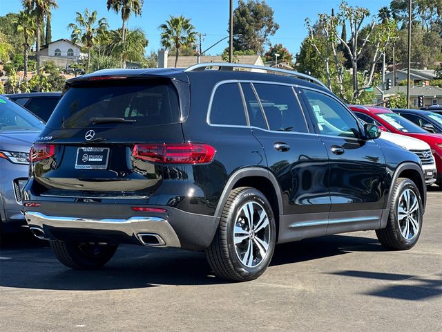 2025 Mercedes-Benz GLB 250