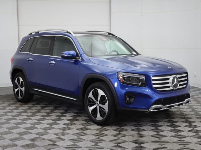 2025 Mercedes-Benz GLB 250