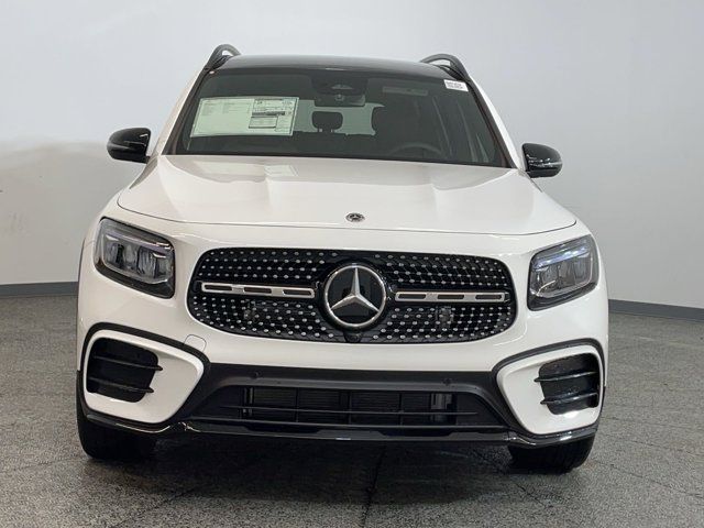 2025 Mercedes-Benz GLB 250