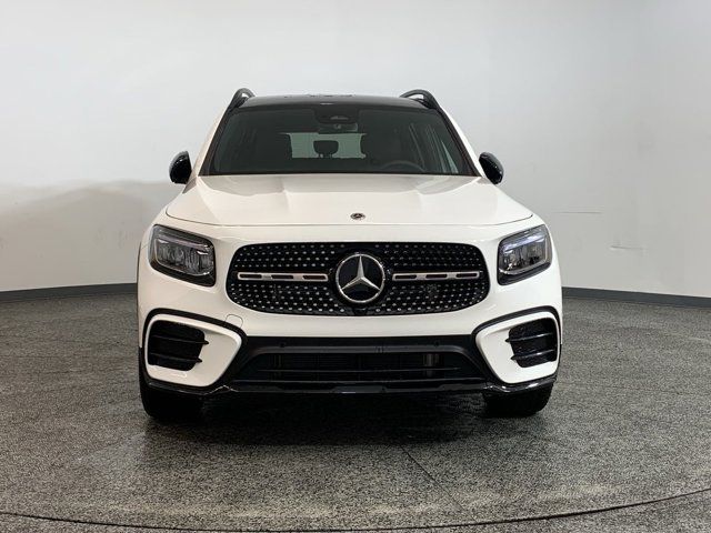 2025 Mercedes-Benz GLB 250