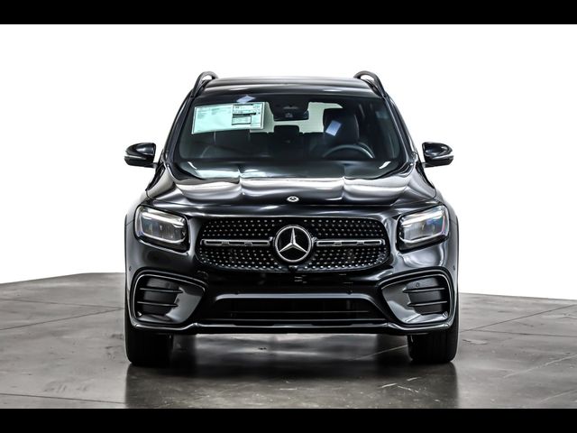 2025 Mercedes-Benz GLB 250