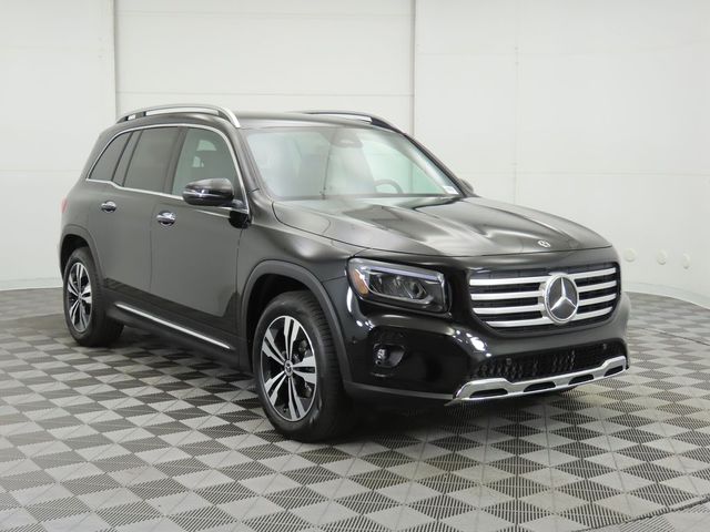 2025 Mercedes-Benz GLB 250