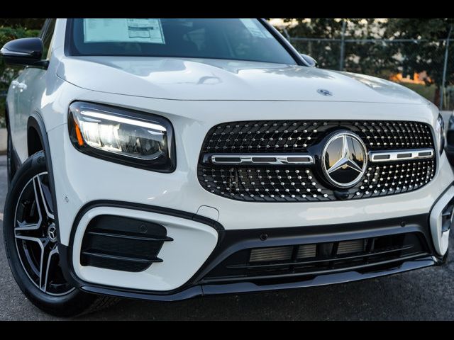 2025 Mercedes-Benz GLB 250