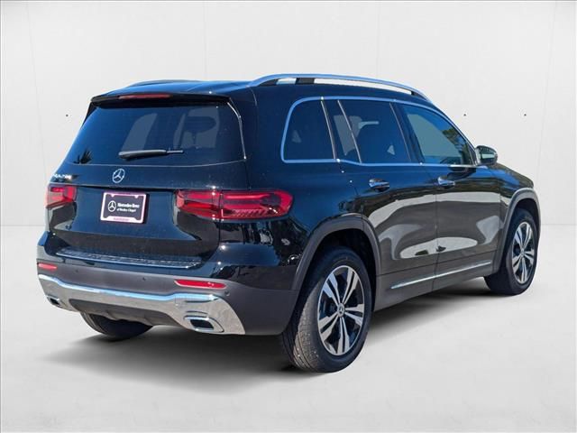 2025 Mercedes-Benz GLB 250