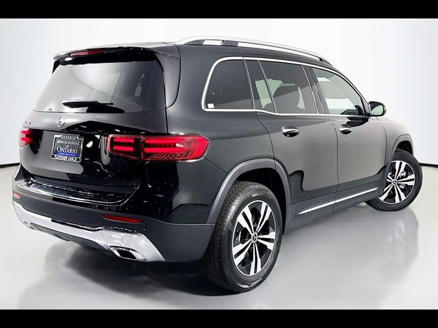 2025 Mercedes-Benz GLB 250