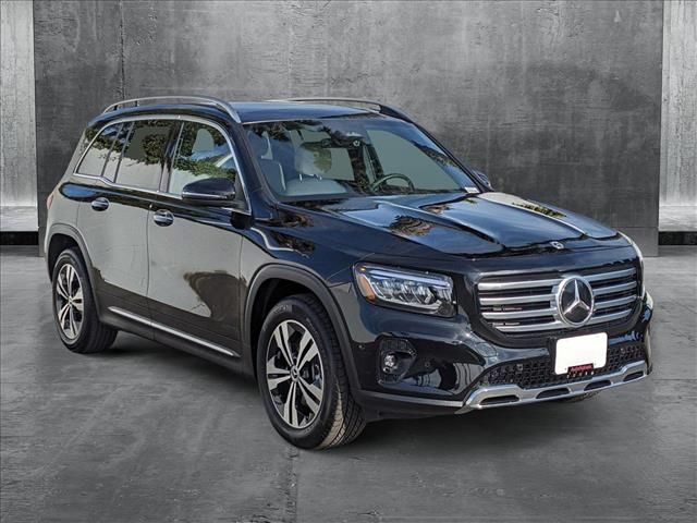 2025 Mercedes-Benz GLB 250