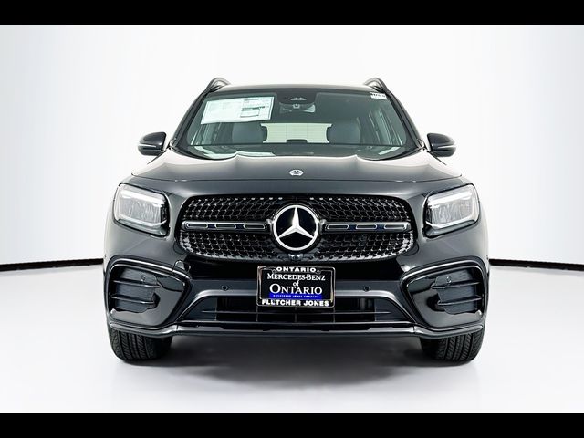 2025 Mercedes-Benz GLB 250